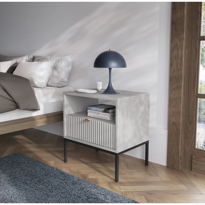 Szafka nocna z szufladą New Grey szara na metalowych nóżkach ryflowany front